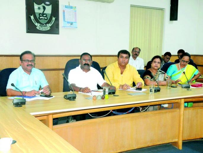 Revival of Naik Pond in Nagpur by 'Phytroid' method | 'फायटॉराईड' पद्धतीने नागपुरातील नाईक तलावाचे पुनरुज्जीवन 