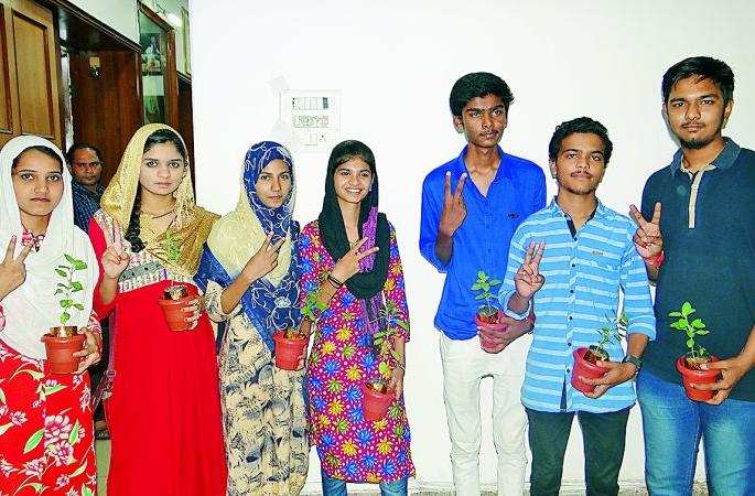 84.41 percent result of NMC schools in Nagpur | नागपुरात मनपा शाळांचा ८४.४१ टक्के निकाल 84.41 percent result of NMC schools in Nagpur | नागपुरात मनपा शाळांचा ८४.४१ टक्के निकाल