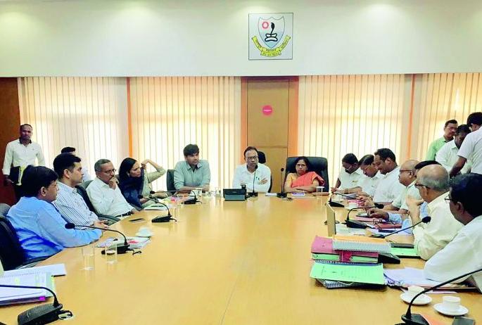 42 MW Solar Power to produce by Nagpur Municipal Corporation | नागपूर महापालिका निर्माण करणार ४२ मेगावॅट सौर ऊर्जा