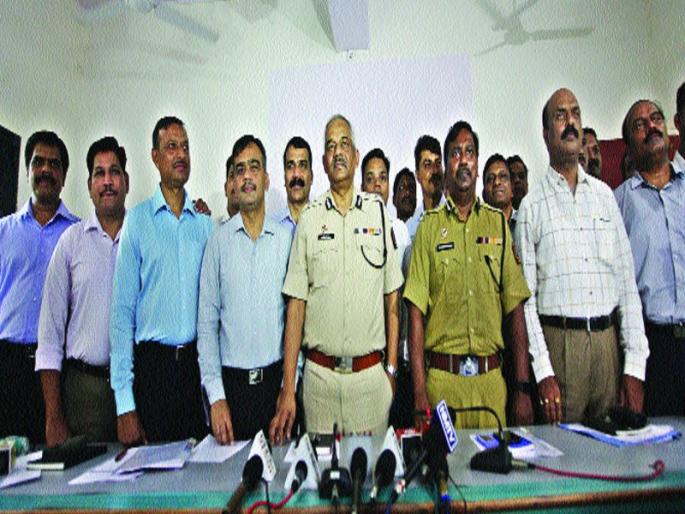 Police checked the 500-hour recording of the accused, the accused was arrested on the run | पोलिसांनी तपासले ५०० तासांचे चित्रीकरण, चालण्याच्या लकबीवरून आरोपीची ओळख Police checked the 500-hour recording of the accused, the accused was arrested on the run | पोलिसांनी तपासले ५०० तासांचे चित्रीकरण, चालण्याच्या लकबीवरून आरोपीची ओळख