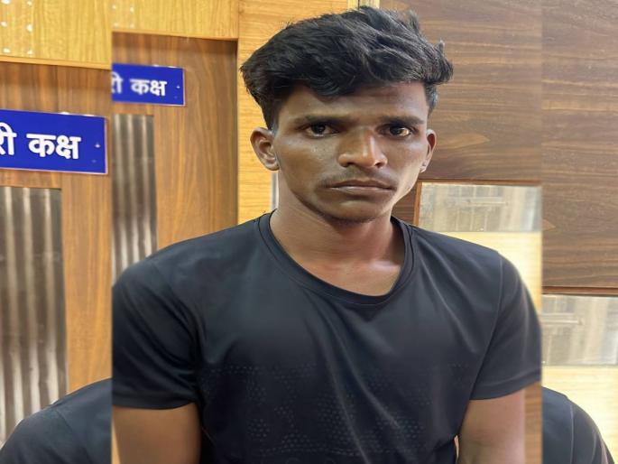 Girls going to school in Kolhapur were molested on the way, suspect arrested | कोल्हापुरात शाळेत जाणाऱ्या मुलींना वाटेत अडवून विनयभंग, संशयितास अटक Girls going to school in Kolhapur were molested on the way, suspect arrested | कोल्हापुरात शाळेत जाणाऱ्या मुलींना वाटेत अडवून विनयभंग, संशयितास अटक