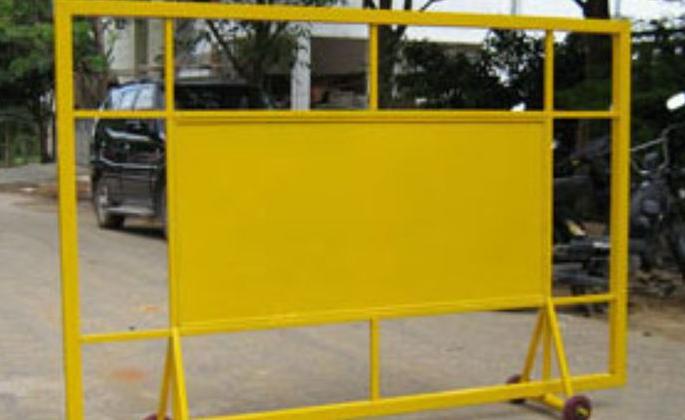 Highways will not be closed by barricades: State Government's Guarantee | बॅरिकेडस् लावून महामार्ग बंद केले जाणार नाहीत : राज्य सरकारची ग्वाही Highways will not be closed by barricades: State Government's Guarantee | बॅरिकेडस् लावून महामार्ग बंद केले जाणार नाहीत : राज्य सरकारची ग्वाही