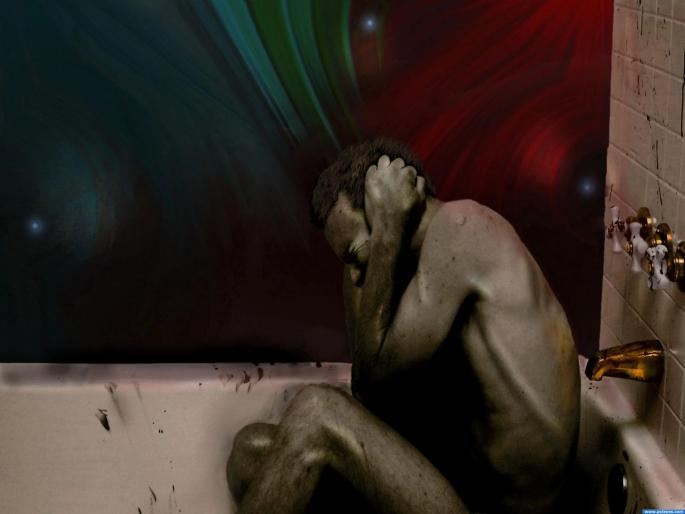 Philippines man has not taken a shower since last 13 years | तब्बल १३ वर्षांपासून केली नाही त्याने आंघोळ, जाणून घ्या कारण! Philippines man has not taken a shower since last 13 years | तब्बल १३ वर्षांपासून केली नाही त्याने आंघोळ, जाणून घ्या कारण!