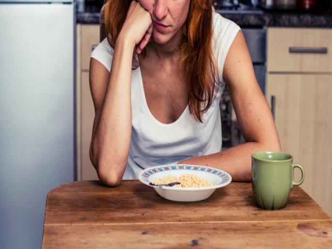 if you do not eat for 20 minutes in the morning then these are 4 damage | सकाळी नाश्ता न करताच घराबाहेर पडता? वेळीच सावध व्हा! if you do not eat for 20 minutes in the morning then these are 4 damage | सकाळी नाश्ता न करताच घराबाहेर पडता? वेळीच सावध व्हा!
