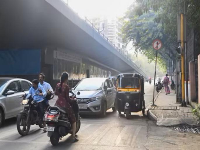 Penalty of five lakhs for driving through No Entry Action against 887 people in two days in Pimpri | No Entry तून वाहन चालविल्याने पाच लाखांचा दंड; पिंपरीत दोन दिवसात ८८७ जणांवर कारवाई Penalty of five lakhs for driving through No Entry Action against 887 people in two days in Pimpri | No Entry तून वाहन चालविल्याने पाच लाखांचा दंड; पिंपरीत दोन दिवसात ८८७ जणांवर कारवाई