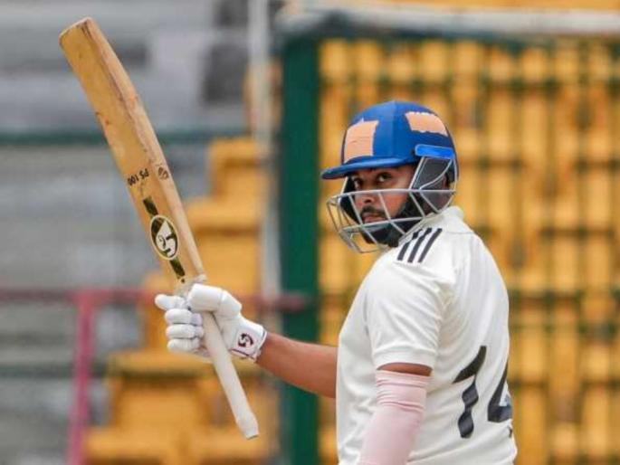 No Cricketer Reached Out To Help Prithvi Shaw Opener Says No Sympathy Needed After Century For Maharashtra Debut Buchi Babu Trophy 2025 | टीम इंडियातील माजी सहकाऱ्यांपैकी कुणी कॉल केला का? पृथ्वी म्हणाला, मला सहानुभूती नकोय!