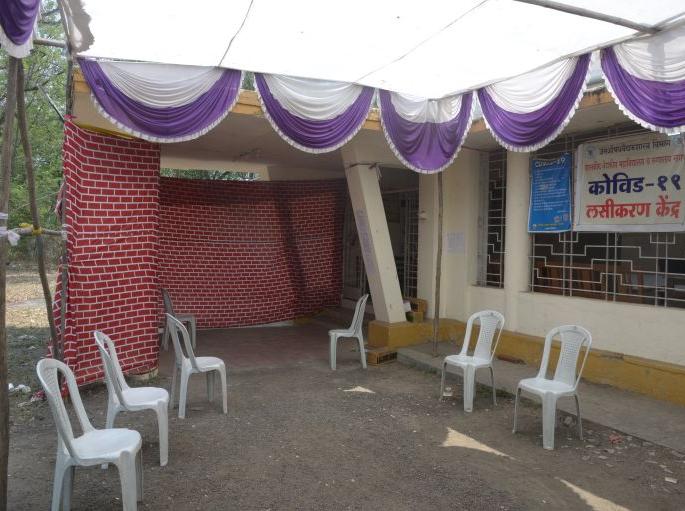 Covacin vaccine vanished in Nagpur: Medical vaccination centre stopped | नागपुरात कोव्हॅक्सिन लस संपली : मेडिकलमध्ये लसीकरण बंद  Covacin vaccine vanished in Nagpur: Medical vaccination centre stopped | नागपुरात कोव्हॅक्सिन लस संपली : मेडिकलमध्ये लसीकरण बंद