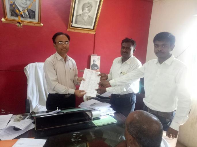 70 schools of unaided higher secondary schools in Washim district stop. | वाशिम जिल्ह्यातील विना अनुदानित उच्च माध्यमिकच्या ७० शाळांचा बेमुदत बंद ! 70 schools of unaided higher secondary schools in Washim district stop. | वाशिम जिल्ह्यातील विना अनुदानित उच्च माध्यमिकच्या ७० शाळांचा बेमुदत बंद !