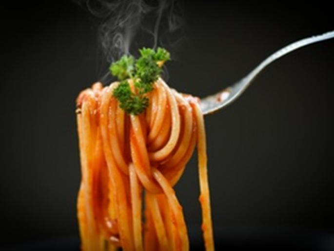 Spicy noodles are a delight; But in which country did the noodles come from? origin of noodles | चटकदार सळसळीत नूडल्स म्हणजे सुख; पण नूडल्स नेमक्या कोणत्या देशातल्या, शोधल्या कुणी?