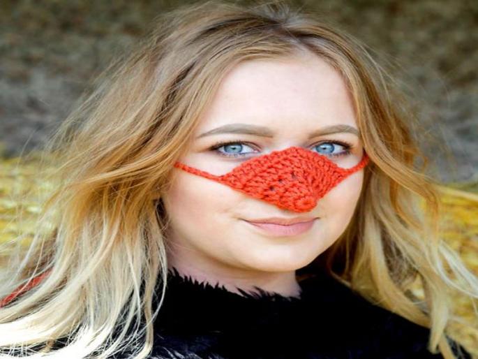 Company selling nose warmers for those who are always cold | आता टोपी-मफरल विसरा, हिवाळ्यात नाक गरम ठेवण्यासाठी आली नवी फॅशन! Company selling nose warmers for those who are always cold | आता टोपी-मफरल विसरा, हिवाळ्यात नाक गरम ठेवण्यासाठी आली नवी फॅशन!
