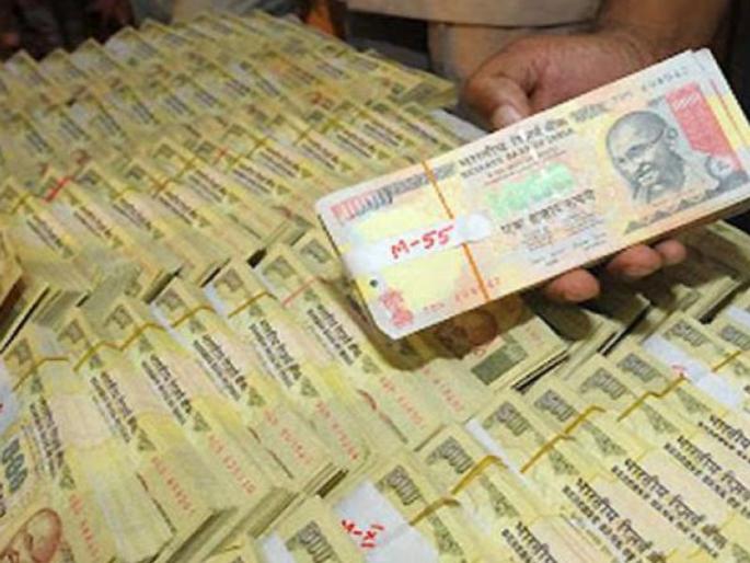 demonetisation year 88 lakh taxpayers not file returns | धक्कादायक! नोटाबंदीच्या आर्थिक वर्षात 88 लाख करदात्यांनी केलं नाही रिटर्न फाइल demonetisation year 88 lakh taxpayers not file returns | धक्कादायक! नोटाबंदीच्या आर्थिक वर्षात 88 लाख करदात्यांनी केलं नाही रिटर्न फाइल