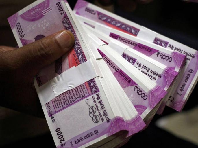 Two thousand notes worth Rs 9,330 crore have not yet been returned, RBI said | ९३३० कोटींच्या २ हजारांच्या नोटा अद्यापही परत आल्या नाहीत, तुमच्याकडे आहेत का? अशा घ्या बदलून