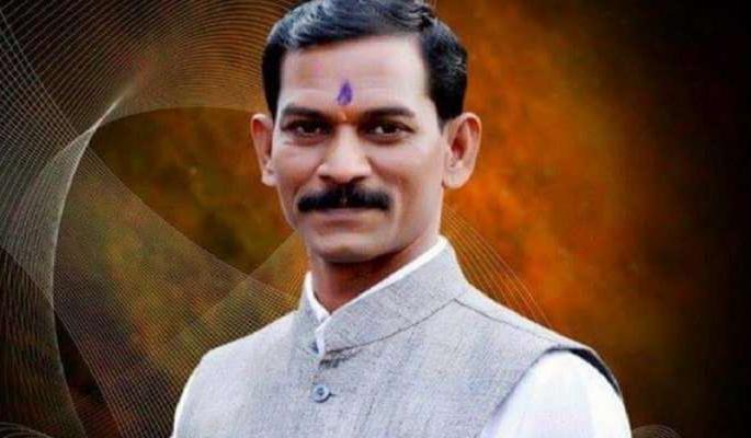 Notorious Ranjit Safelkar's Shriram Sena de-registered | कुख्यात रंजित सफेलकरच्या श्रीराम सेनेची नोंदणी रद्द Notorious Ranjit Safelkar's Shriram Sena de-registered | कुख्यात रंजित सफेलकरच्या श्रीराम सेनेची नोंदणी रद्द