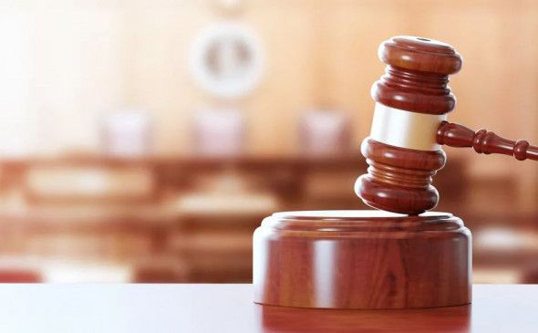 If the government is unaware, Corona will spread widely ; High court pierced ears | सरकार बेसावध राहिल्यास कोरोना हाहाकार माजवेल; उच्च न्यायालयाने टोचले कान