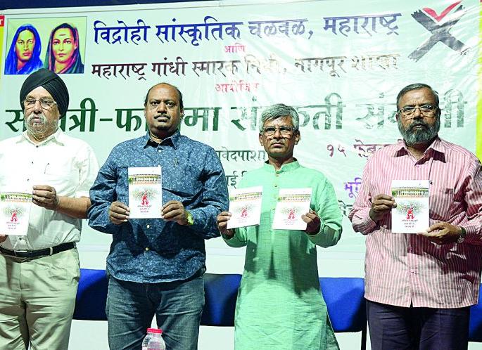 NPR's hidden agenda for implementing NRC: Javed Pasha | एनपीआर हा एनआरसी लागू करण्याचा छुपा अजेंडा : जावेद पाशा NPR's hidden agenda for implementing NRC: Javed Pasha | एनपीआर हा एनआरसी लागू करण्याचा छुपा अजेंडा : जावेद पाशा