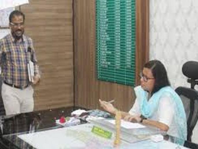 Akola Collector, Resident Deputy Collector corona Positive | अकोला जिल्हाधिकारी, निवासी उपजिल्हाधिकारी कोरोनाबाधित!