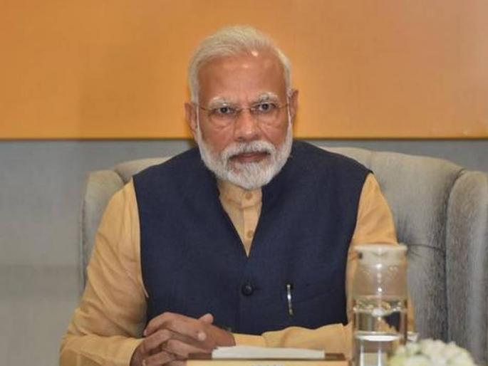Corona virus : Don't cut workers' salaries, Modi's sensitive appeal to traders | Corona virus : कामगारांचा पगार कापू नका, व्यापारी अन् उच्च वर्गीयांना मोदींचं भावनिक आवाहन Corona virus : Don't cut workers' salaries, Modi's sensitive appeal to traders | Corona virus : कामगारांचा पगार कापू नका, व्यापारी अन् उच्च वर्गीयांना मोदींचं भावनिक आवाहन