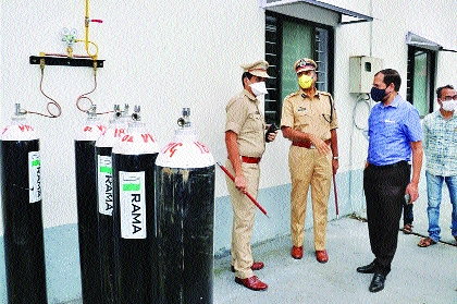 51 patients in Nashik Police Kovid Care Center | नाशिक पोलीस कोविड केअर सेंटरमध्ये ५१ रुग्ण 51 patients in Nashik Police Kovid Care Center | नाशिक पोलीस कोविड केअर सेंटरमध्ये ५१ रुग्ण