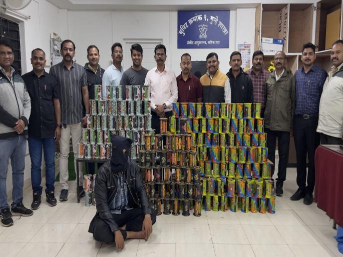Nashik: Supply of Nylon Manja from Mumbai to Nashik; 215 Gattus worth two lakhs seized | Nashik: मुंबईतून नाशिकला नायलॉन मांजाचा पुरवठा; पावणे दोन लाखांचे २१५ गट्टू जप्त Nashik: Supply of Nylon Manja from Mumbai to Nashik; 215 Gattus worth two lakhs seized | Nashik: मुंबईतून नाशिकला नायलॉन मांजाचा पुरवठा; पावणे दोन लाखांचे २१५ गट्टू जप्त