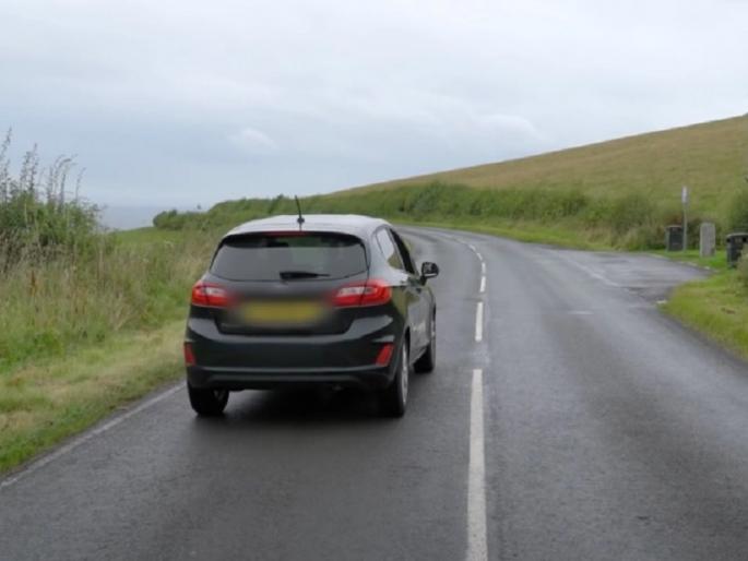 Safe Driving Tips If you drive a neutral vehicle dangerous to life navale bridge accident | Safe Driving Tips | न्यूट्रल वाहन चालवाल, तर जीवन होईल न्यूट्रल