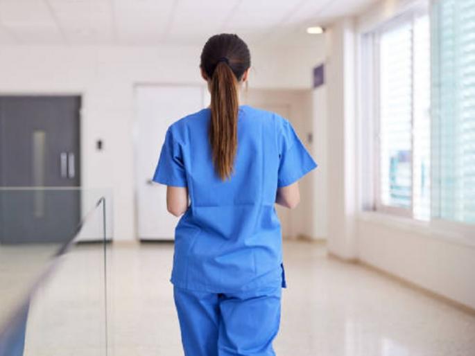 Nurse molested by doctor in Pune Filed a case pune latest crime news | Pune | पुण्यात डॉक्टरकडून परिचारिकेचा विनयभंग; गुन्हा दाखल Nurse molested by doctor in Pune Filed a case pune latest crime news | Pune | पुण्यात डॉक्टरकडून परिचारिकेचा विनयभंग; गुन्हा दाखल
