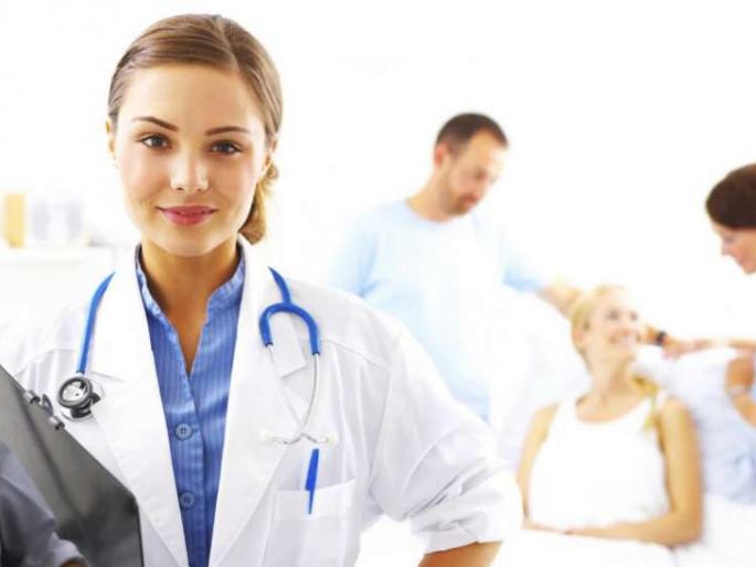 coronavirus: Salutations to the nurses | coronavirus: रुग्णसेवेत गुंतलेल्या परिचारिकांमधील ममत्वाला सलाम