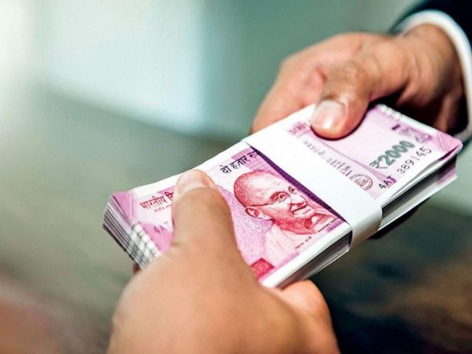 12 crores deposited in the accounts of 12 thousand farmers in beed | १२ हजार शेतकऱ्यांच्या खात्यांवर १२ कोटी जमा; बँकेच्या चुकीमुळे औटघटकेचा आनंद 12 crores deposited in the accounts of 12 thousand farmers in beed | १२ हजार शेतकऱ्यांच्या खात्यांवर १२ कोटी जमा; बँकेच्या चुकीमुळे औटघटकेचा आनंद