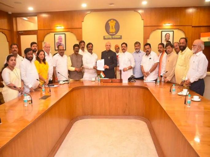 File a case in the Kharghar accident case; Opposition leaders Ambadas Danve met the Commissioner of Police | खारघर दुर्घटनेप्रकरणी गुन्हा दाखल करा; विरोधी पक्षनेत्यांनी घेतली राज्यपालांची भेट File a case in the Kharghar accident case; Opposition leaders Ambadas Danve met the Commissioner of Police | खारघर दुर्घटनेप्रकरणी गुन्हा दाखल करा; विरोधी पक्षनेत्यांनी घेतली राज्यपालांची भेट