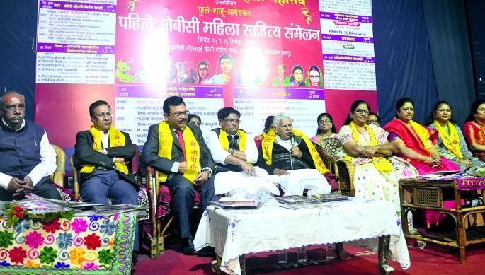 Brahminism is the only woman who promoted ! Nandakumar Baghel | ब्राम्हणवादाला खतपाणी घालणाऱ्या महिलाच! नंदकुमार बघेल