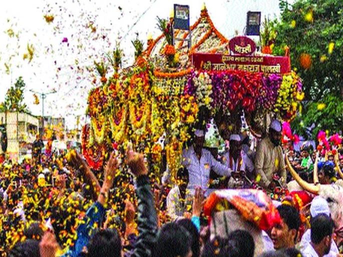 Corona changed the equation of ‘Ashadhi’ | कोरोनामुळे बदलली ‘आषाढी’ची समीकरणे Corona changed the equation of ‘Ashadhi’ | कोरोनामुळे बदलली ‘आषाढी’ची समीकरणे