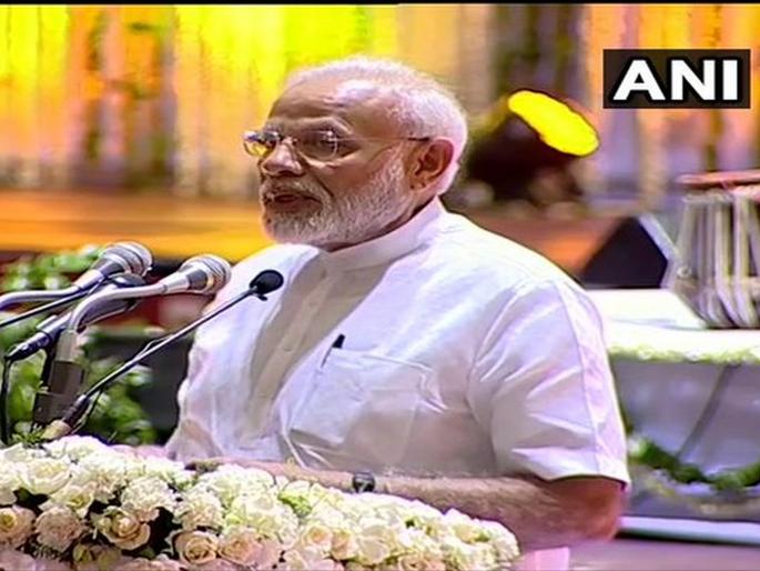 PM Narendra Modi at the condolence meet for late former Union Minister & BJP leader Sushma Swaraj in Delhi | सुषमा स्वराज यांनी 'प्रोटोकॉल'ला 'पीपल्स कॉल'मध्ये परावर्तित केलं- नरेंद्र मोदी PM Narendra Modi at the condolence meet for late former Union Minister & BJP leader Sushma Swaraj in Delhi | सुषमा स्वराज यांनी 'प्रोटोकॉल'ला 'पीपल्स कॉल'मध्ये परावर्तित केलं- नरेंद्र मोदी
