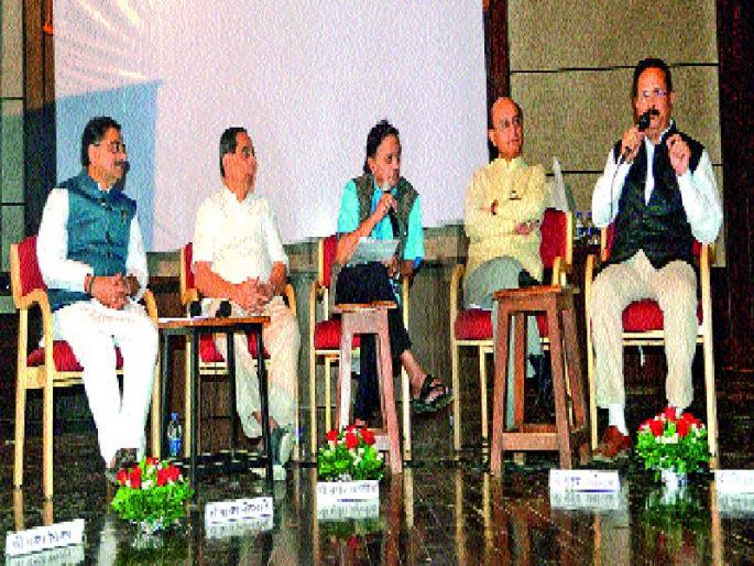 The white paper has to be thought-provoking, not quick to implement | श्वेतपत्रिका काढून विचारमंथन व्हावे, अंमलबजावणीची घाई नको The white paper has to be thought-provoking, not quick to implement | श्वेतपत्रिका काढून विचारमंथन व्हावे, अंमलबजावणीची घाई नको