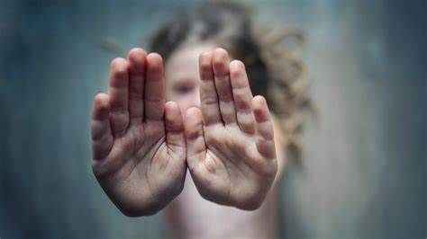 person arrested ; molestation of minor girl | दोन दिवसांवर आले होते त्याचे लग्न, अल्पवयीन मुलीवर केला अत्याचार