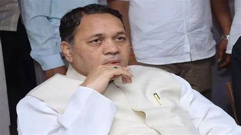 ... while the NCP will contest the election on its own | ... तर राष्ट्रवादी स्वबळावर निवडणूक लढणार ... while the NCP will contest the election on its own | ... तर राष्ट्रवादी स्वबळावर निवडणूक लढणार