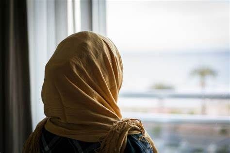 The student left home for fear of getting 90 percent | ९० टक्के मिळवण्याच्या धास्तीने विद्यार्थिनीने सोडले घर The student left home for fear of getting 90 percent | ९० टक्के मिळवण्याच्या धास्तीने विद्यार्थिनीने सोडले घर