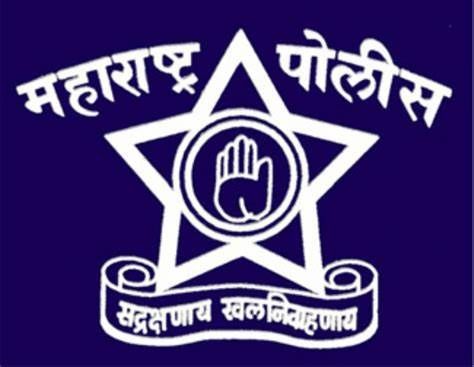The new ‘Sarkar Raj’ has lost the ‘old list’ of senior police officers | नव्या ‘सरकार राज’मुळे वरिष्ठ पोलीस अधिकाऱ्यांच्या ‘जुन्या यादी’ला खो; तूर्त वेट ॲण्ड वॉच The new ‘Sarkar Raj’ has lost the ‘old list’ of senior police officers | नव्या ‘सरकार राज’मुळे वरिष्ठ पोलीस अधिकाऱ्यांच्या ‘जुन्या यादी’ला खो; तूर्त वेट ॲण्ड वॉच