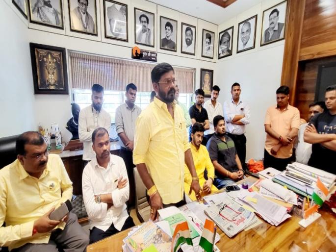 A youth from Alibaug will get employment in the district itself; Testimony of MLA Mahendra Dalvi | अलिबागमधील तरुणाला जिल्ह्यातच मिळणार रोजगार; आमदार महेंद्र दळवी यांची ग्वाही A youth from Alibaug will get employment in the district itself; Testimony of MLA Mahendra Dalvi | अलिबागमधील तरुणाला जिल्ह्यातच मिळणार रोजगार; आमदार महेंद्र दळवी यांची ग्वाही