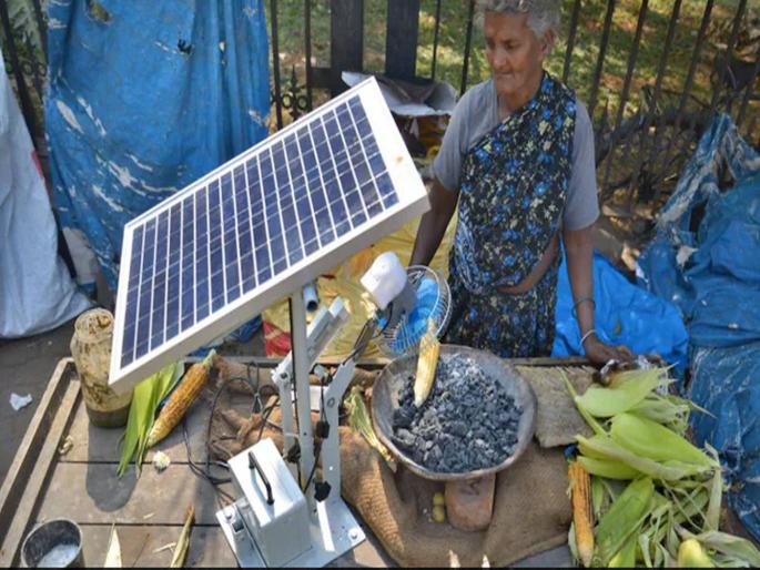 Old woman used solar energy to cook corn vvs laxman said wonderful | मक्याचा कणीस भाजण्यासाठी आजीचा भन्नाट जुगाड; फोटो पाहून माजी क्रिकेटपटू म्हणाला..... Old woman used solar energy to cook corn vvs laxman said wonderful | मक्याचा कणीस भाजण्यासाठी आजीचा भन्नाट जुगाड; फोटो पाहून माजी क्रिकेटपटू म्हणाला.....