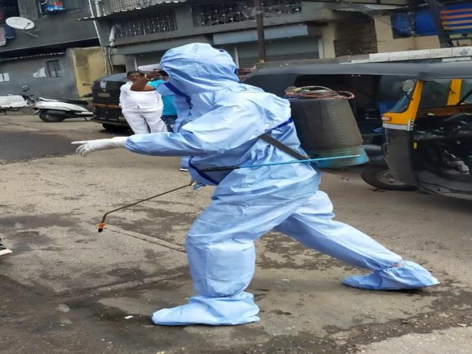 28 corona-affected in the city today; 17 patients in old Nashik which has become a hotspot | शहरात आज २९ कोरोनाबाधित; हॉटस्पॉट ठरलेल्या जुन्या नाशकात १७ रुग्ण 28 corona-affected in the city today; 17 patients in old Nashik which has become a hotspot | शहरात आज २९ कोरोनाबाधित; हॉटस्पॉट ठरलेल्या जुन्या नाशकात १७ रुग्ण