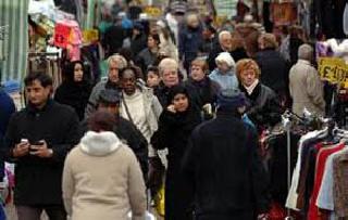 The Black Minority will increase twice in Britain | ब्रिटनमध्ये दुपटीने वाढणार कृष्णवर्णीय अल्पसंख्याक The Black Minority will increase twice in Britain | ब्रिटनमध्ये दुपटीने वाढणार कृष्णवर्णीय अल्पसंख्याक