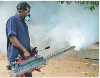 200 fogging machines in the district are bad | जिल्ह्यातील २00 फॉगिंग मशीन नादुरुस्त 200 fogging machines in the district are bad | जिल्ह्यातील २00 फॉगिंग मशीन नादुरुस्त