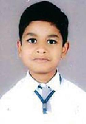 In the third grade he wrote the Bhagavad Gita maintext | इयत्ता तिसरीत त्याने केली भगवद् गीता मुखपाठ In the third grade he wrote the Bhagavad Gita maintext | इयत्ता तिसरीत त्याने केली भगवद् गीता मुखपाठ