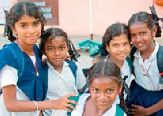 9,1,811 students of the district will get uniforms | जिल्ह्यातील ९१ हजार ८११ विद्यार्थ्यांना मिळणार गणवेश