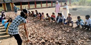 There is a need to acquire discipline from childhood | बालपणापासून शिस्त आत्मसात करण्याची गरज