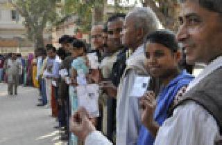 Apply restrictive orders in the counting center area | मतमोजणी केंद्र परिसरात प्रतिबंधात्मक आदेश लागू Apply restrictive orders in the counting center area | मतमोजणी केंद्र परिसरात प्रतिबंधात्मक आदेश लागू