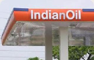 Notice of 4.6 million Indian Oil | इंडियन ऑईलला ४.६ कोटींची नोटीस Notice of 4.6 million Indian Oil | इंडियन ऑईलला ४.६ कोटींची नोटीस