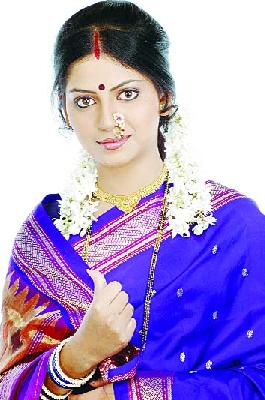 'Sakhi Mahotsav' for women by Lokmat Sakhi Manch and Waman Hari Pethe Jewelers | लोकमत सखी मंच व वामन हरी पेठे ज्वेलर्स तर्फे महिलांसाठी ‘सखी महोत्सव’