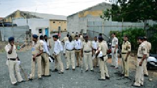 Who is there? | कौल कुणाला? Who is there? | कौल कुणाला?