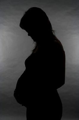 Pregnant assault; Penalties for Police | गर्भवतीला मारहाण; पोलिसांना दंड Pregnant assault; Penalties for Police | गर्भवतीला मारहाण; पोलिसांना दंड