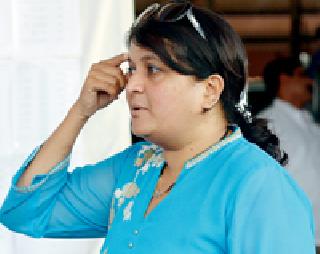 Damaniya started! | दमानियांना लागला दम !